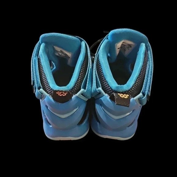 Nike LeBron Soldier IX Kids Sneakers/Shoes - Size 7Y - Blue/Black - Picture 5 of 7
